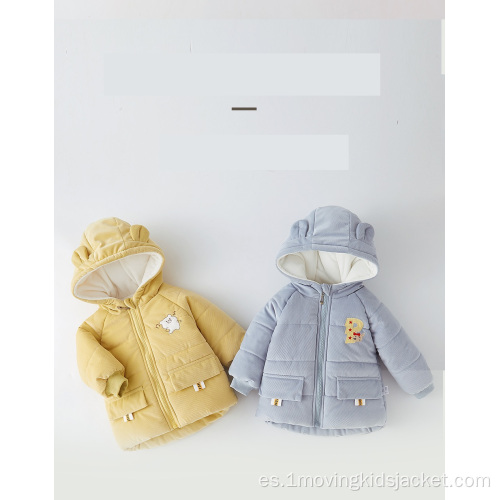 Chaqueta con capucha linda para niños